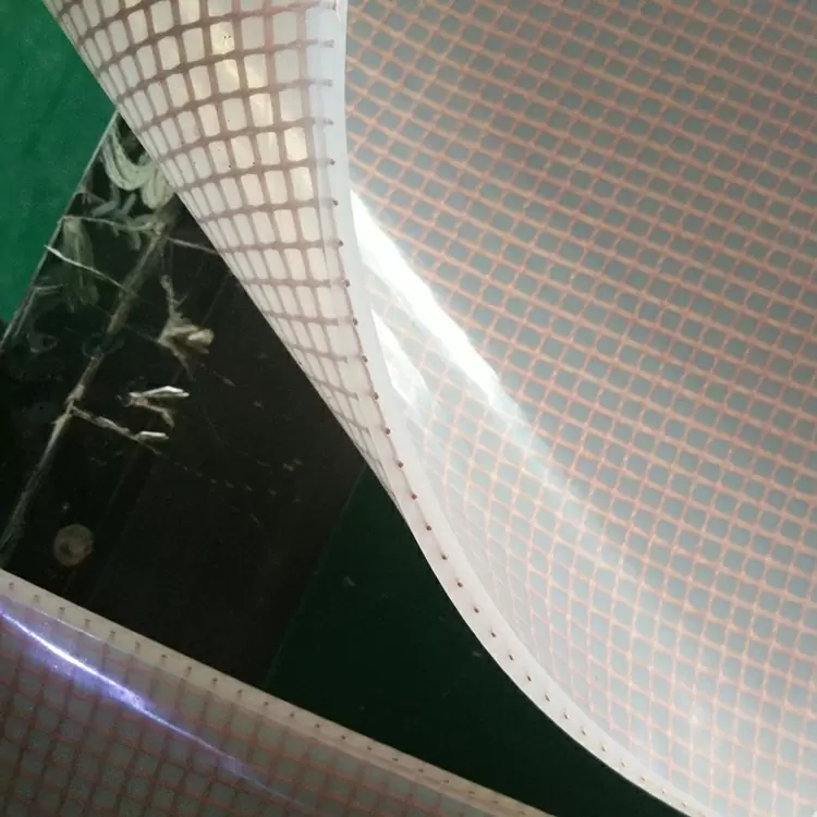 Comment conserver la feuille d'éponge en silicone pour éviter toute défor...